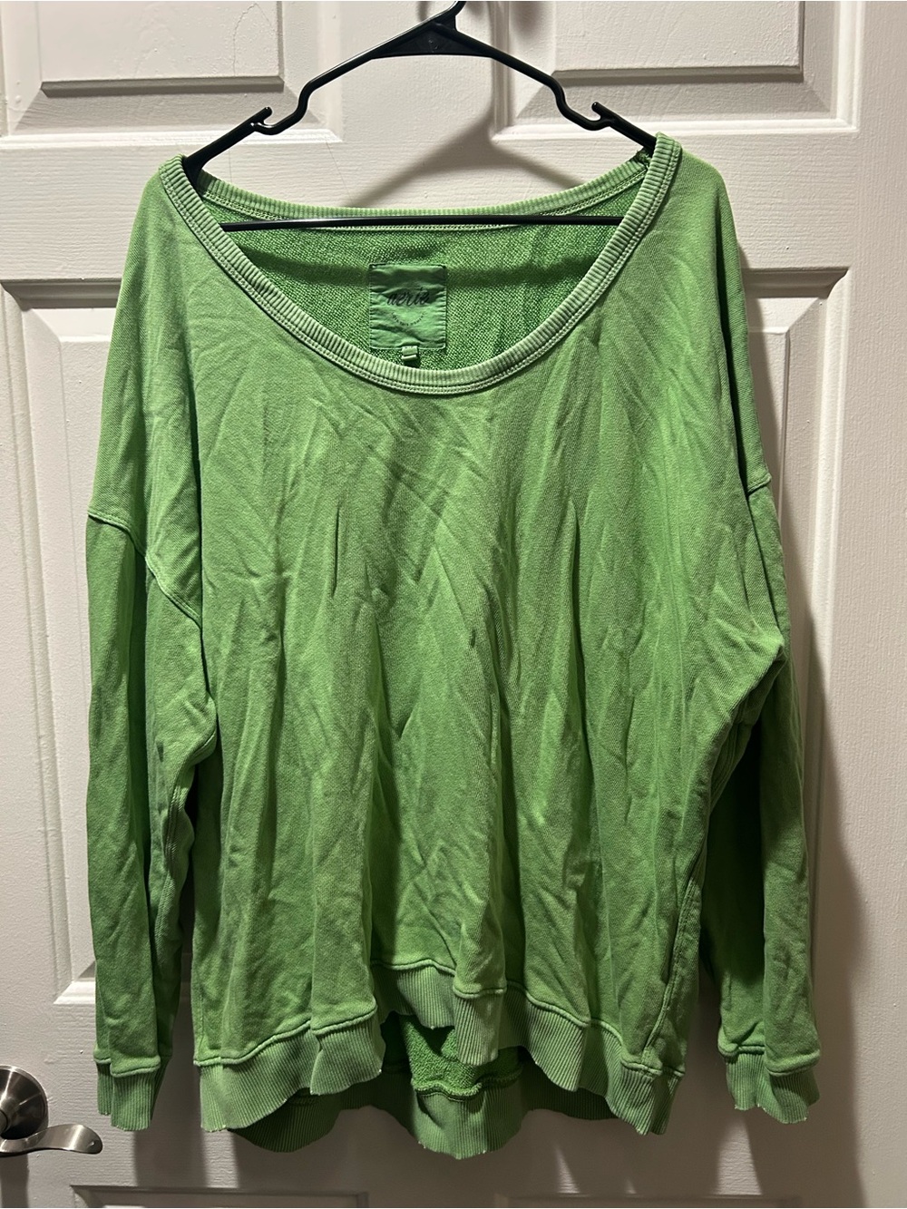 Aerie Womenβs Relaxed Oversized Scoop Neck Sweatshirt in Green Size Medium